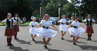 2010 Scotland - Rob Roy Dancers